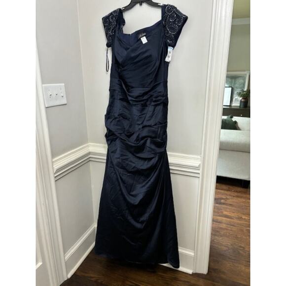 NWT La Femme 25996 Off the Shoulder Beaded Satin Trumpet Gown Blue Size 18 - Picture 8 of 10